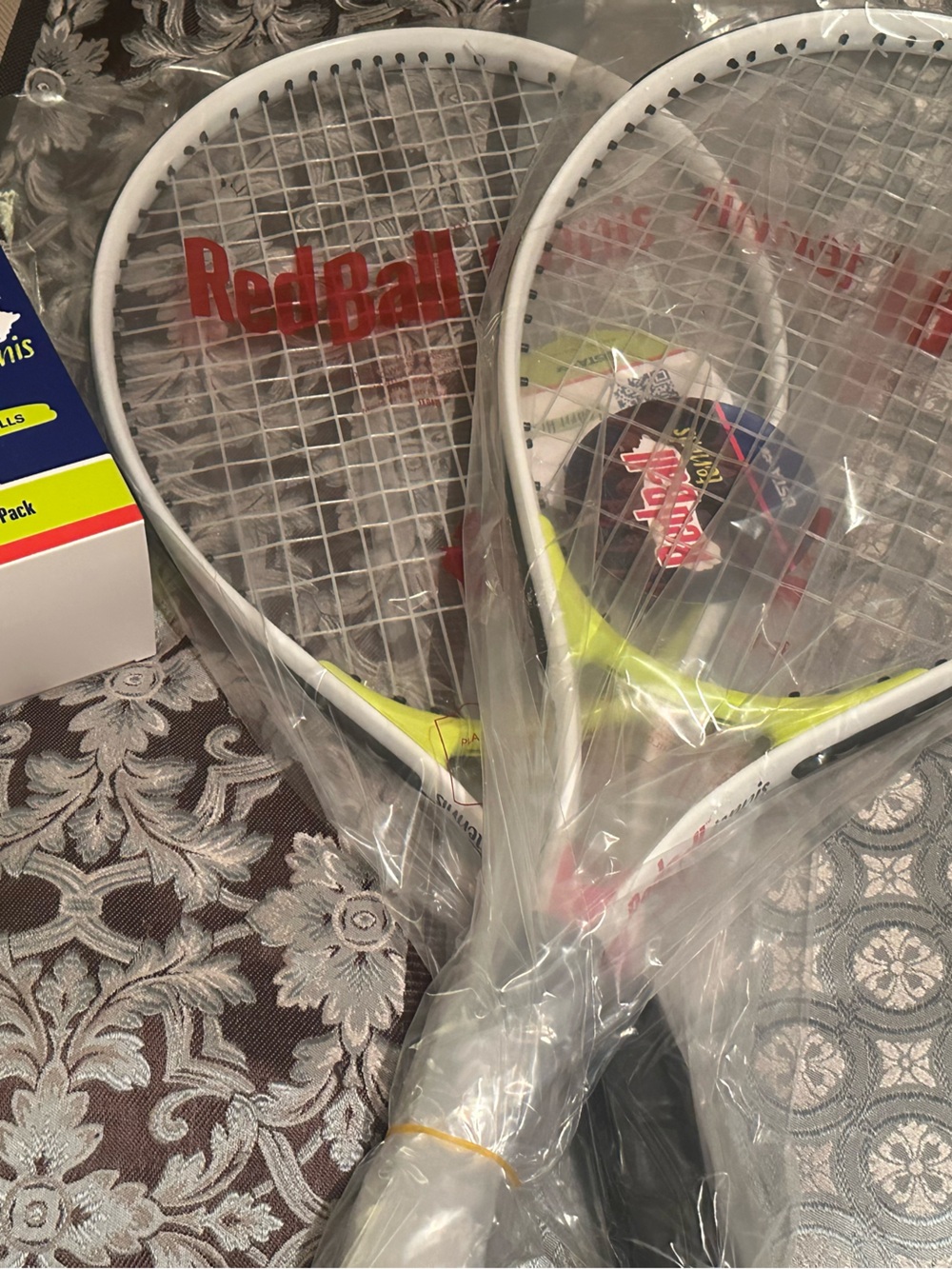 Women’s Tennis Racket Set in White and Yellow